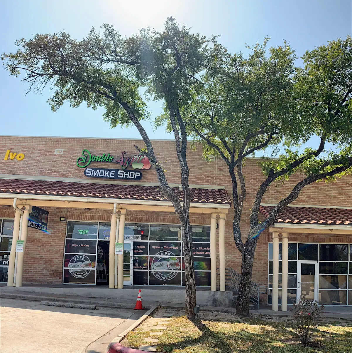 Image of Double Apple Austin Smoke Shop