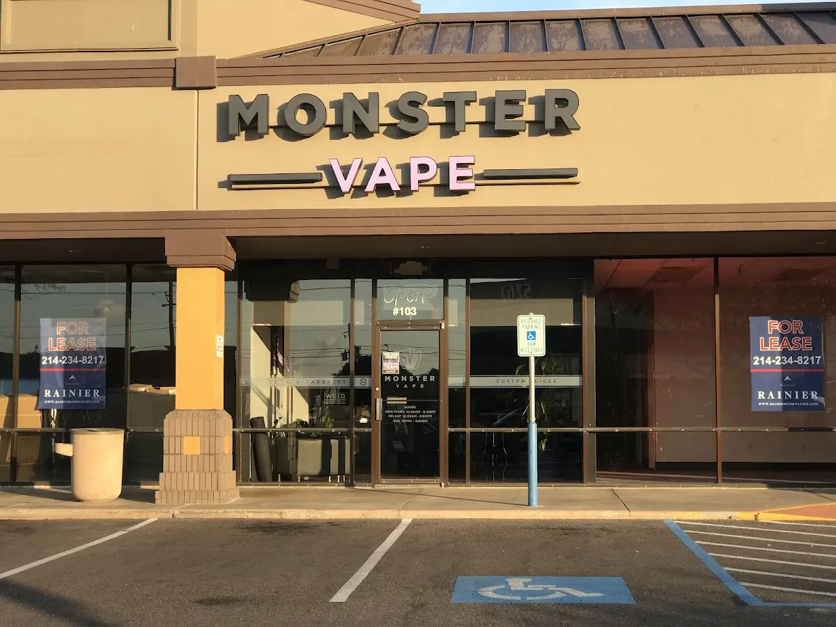 Image of Red Star Vapor