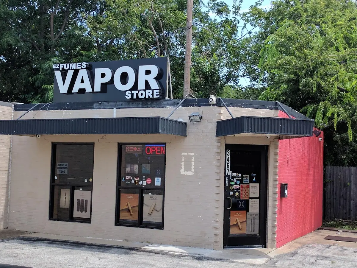 Image of EZFUMES VAPOR STORE